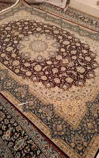 فرش ۶ متری ابریشم لاکی ۱۰۵۰ شانه