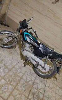 فروش موتور سیکلت هوندا۱۲۵