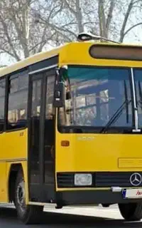 یک دنگ اتوبوس بنز شهری
