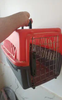 قفسه و باکس حمل سگ و گربه