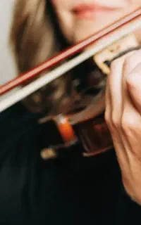 آموزش ویولن بانوان