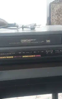 یک دستگاه ویدیوسامسونگ