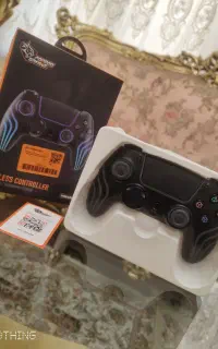 دسته بازی کامپیوتر و PS4