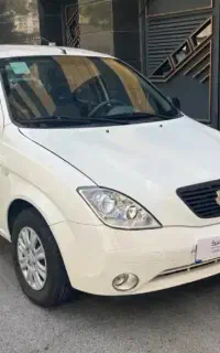 راننده با ماشین