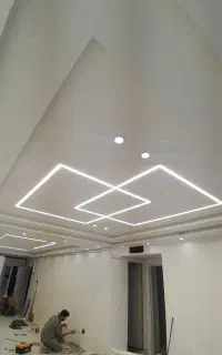 طراحی و اجرای لاین نوری