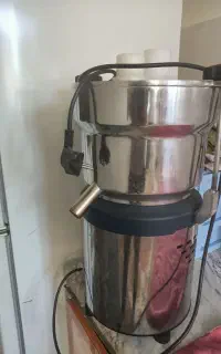 ابمیوه گیری صنعتی حلال/دو اسب/نو