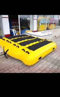 شاتل مبلی و خوابیده