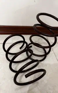 فنر لول لنزو ۲۸ و منبع اگزوز۱۰۶