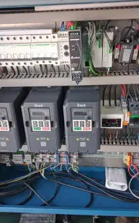 برقکار صنعتی و تابلوسازی  برق