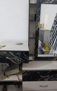 میز آرایش وکمد رختخواب