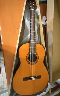 گیتار یاماها c70 کاملا نو و اک