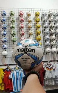 توپ مولتن molten سایز پنج