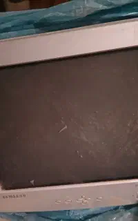 مانیتور به شرط سالم یک میلیون