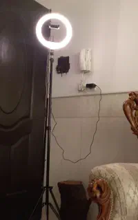 رینگ لایت در حد نو و سالم