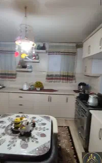 دو طبقه فروشی