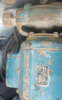 پمپ آب پمپیران خانگی قدیمی