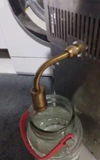 دستگاه تقطیر آب خانگی