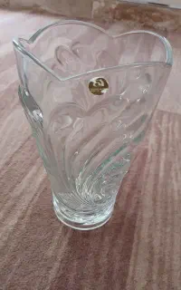 گلدان کریستال مارک آدریا اصل ژاپن(عتیقه)