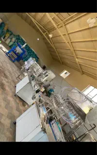 کارخانه نوشمک و آبمیوه