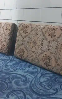 ۴ عدد پشتی باهم یک میلیون