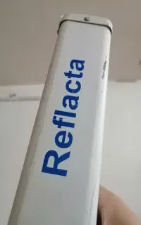 پرده ویدئوپرژکتور