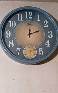 یک ساعت نو نو کاملاً سالم