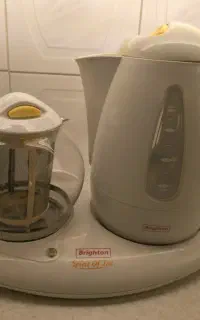 کتری برقی و چای ساز