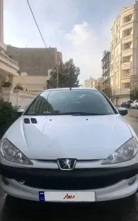 پژو ۲۰۶ اس دی وی۸