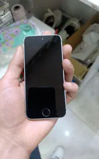 iphone se  2016 64 gig lla