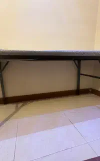تخت اپیلاسیون یا تخت تتو مژه