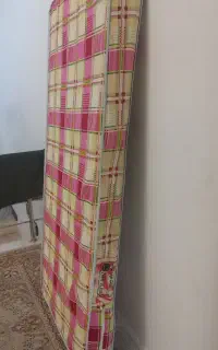 تشک طبی نوجوان در حد نو