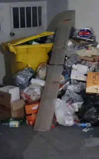 فروش پسماندخشک ساختمان(ضایعات پت)شامل پلاستیک،کاغذ