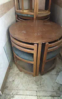 فروش  میز و صندلی کم جا