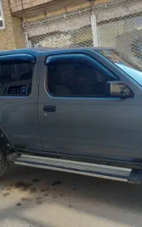 نیسان رونیز ۸۷