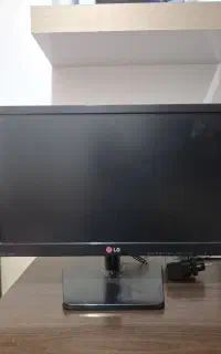 مانیتور ال جی ۱۹ اینچ