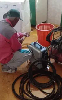 لوله بازکنی«جعفری»چاه بازکن بافنربرقی(خیلی مناسب)