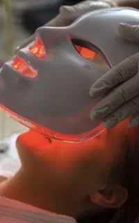 پاکسازی تخصصی و عمیق پوست اقتصادی