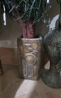 دو عدد گلدان
