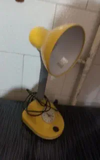 چراغ مطالعه.چراغ رومیزی
