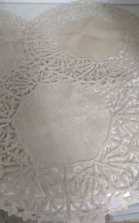 رومیزی سه تیکه مناسب برای میز چهار گوش و گرد
