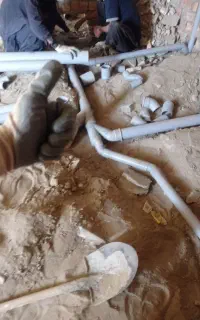 تاسیسات لوله کشی اب و فاضلاب لوله گذاری برق