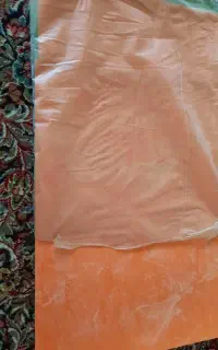 پوشه کاغذی ابرو بادی
