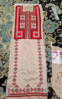 لباس کرمی