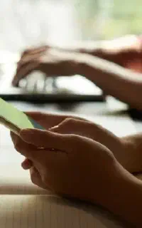نویسنده خانوم خلاق