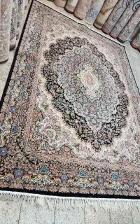 فرش با ابعاد 4تا12 متری .،،  متنوع و بروز