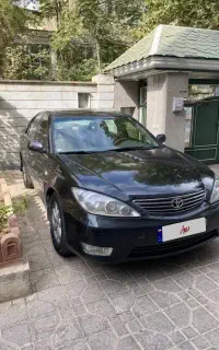 تویوتا کمری گرند