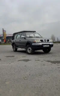 نیسان سرانزا مدل ۱۳۸۶ بی رنگ