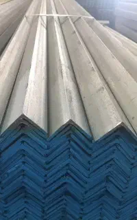 استخدام تعداد زیادی نیرو