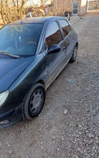 پژو ۲۰۶مدل۸۲