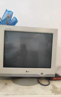 مانیتور ۱۴ اینچ LG